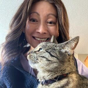 Meet your Posher, Leslie